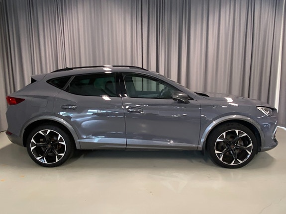 Cupra Formentor e-HYBRID 4 of 5