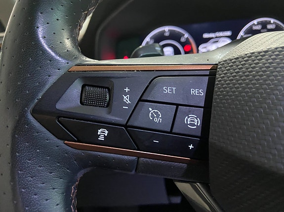 Cupra Formentor e-HYBRID 18 of 19