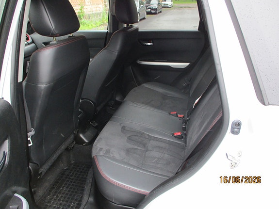 Suzuki Vitara 5 of 5