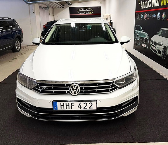 Volkswagen Passat 4 of 5