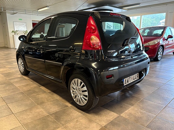 Peugeot 107 4 of 5