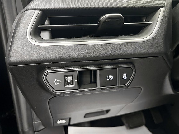 Kia K4 19 of 23