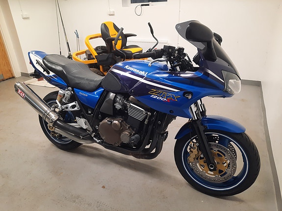Kawasaki Zrx1200s 4 of 4