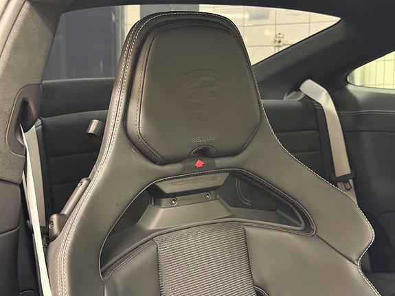 Porsche 911 11 of 22