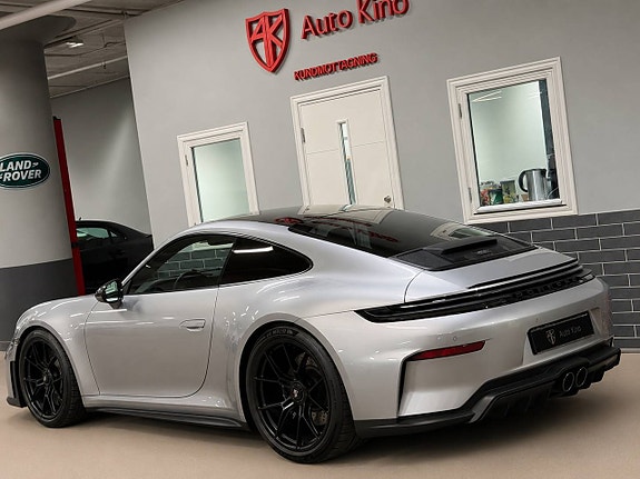Porsche 911 3 of 5