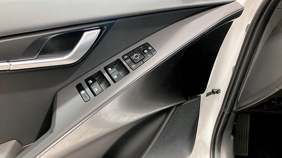 Kia Niro 15 of 15