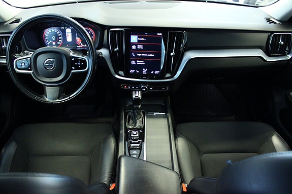 Volvo V60 10 of 11