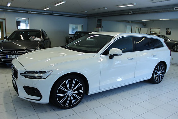 Volvo V60 3 of 5