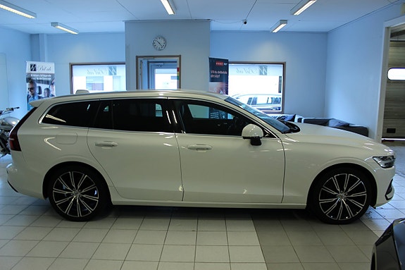 Volvo V60 7 of 11