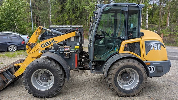 Gehl 750 kompaktlastare planerskopa gafflar 2500 h 2 of 12