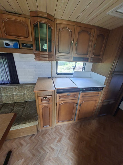Bürstner Lux 590 TL 4 of 5