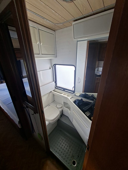 Bürstner Lux 590 TL 2 of 5