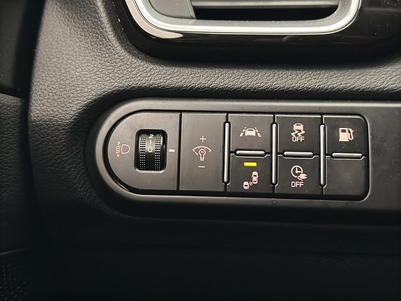 Kia Ceed 30 of 30