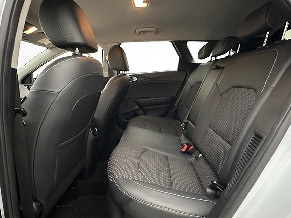 Kia Ceed 14 of 30