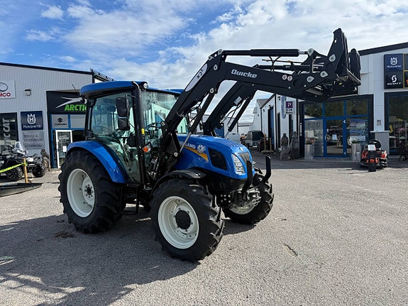 Jordbrukare New Holland T4.75S 4x4, OMG LEV