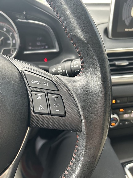 Mazda 3 12 of 18