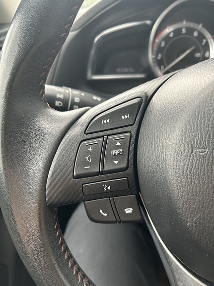 Mazda 3 11 of 18