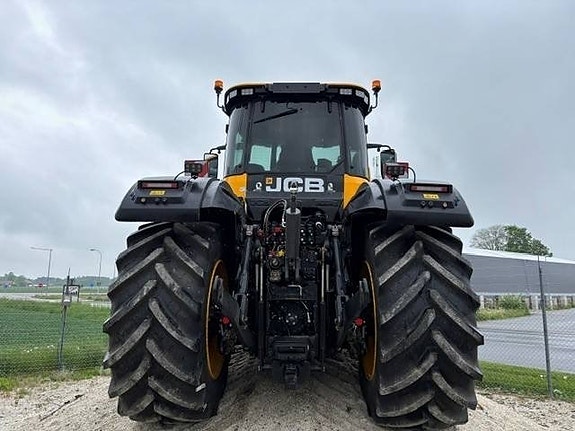 JCB Fastrac 6300, demo 5 of 6