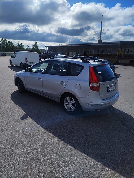 Hyundai i30 5 of 5