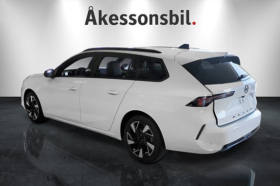 Opel Astra 3 of 5