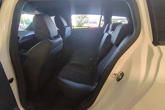 Opel Astra 6 of 8