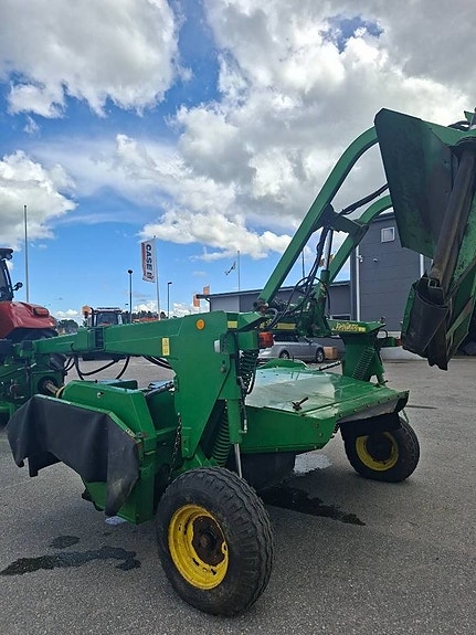 John Deere 1365 2 of 3