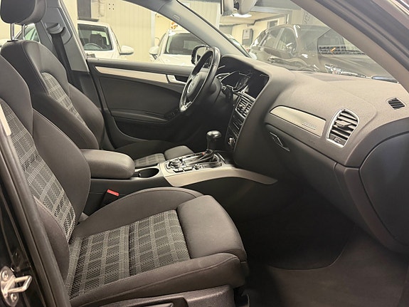 Audi A4 5 of 19