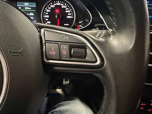 Audi A4 16 of 19