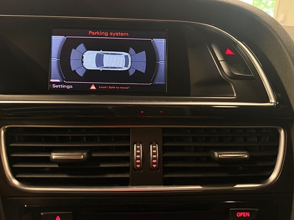 Audi A4 13 of 19