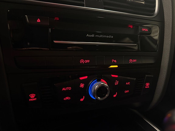 Audi A4 11 of 19