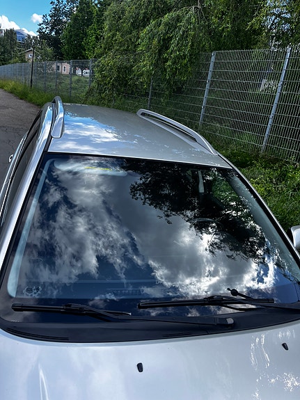 Toyota Avensis 4 of 5