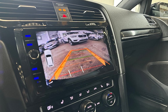 Volkswagen Golf I 21 of 22