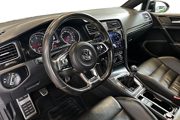 Volkswagen Golf I 13 of 22