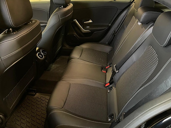 Mercedes-Benz A220 21 of 22
