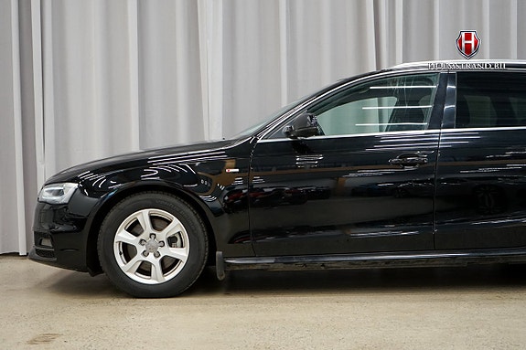 Audi A4 6 of 20