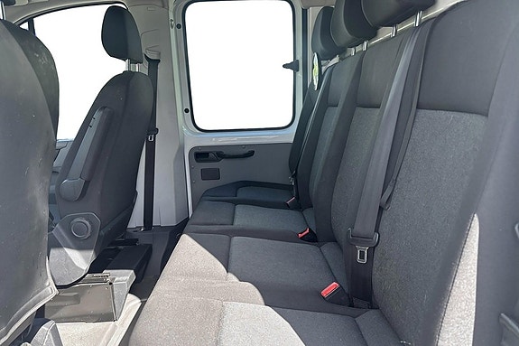 Volkswagen Crafter 6 of 7