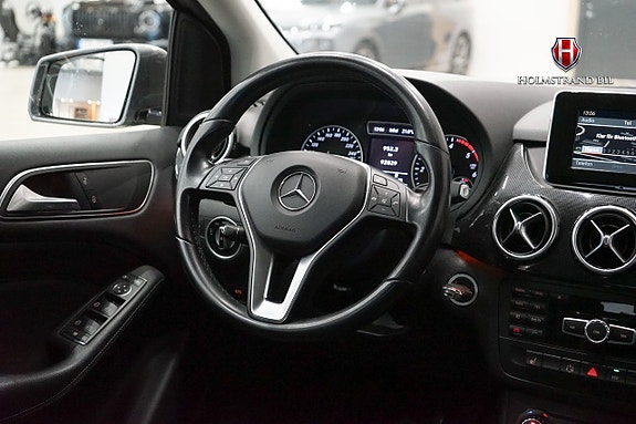 Mercedes-Benz B200 12 of 19