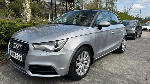Audi A1 2 of 5