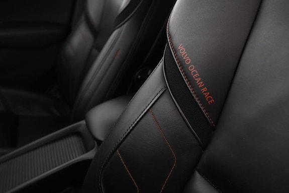 Volvo V40 30 of 30