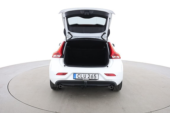 Volvo V40 16 of 30