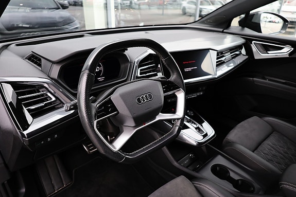 Audi Q4 e-tron 10 of 24
