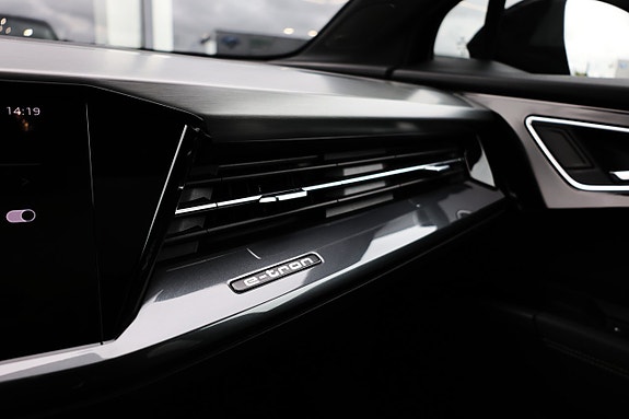 Audi Q4 e-tron 18 of 24