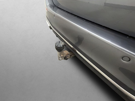 Mercedes-Benz C200 13 of 30