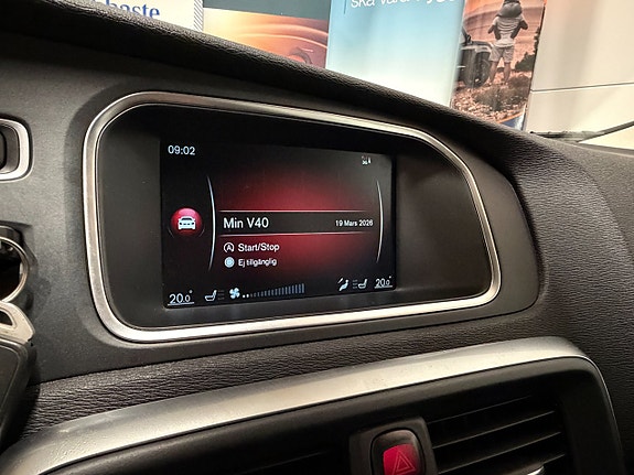 Volvo V40 26 of 30