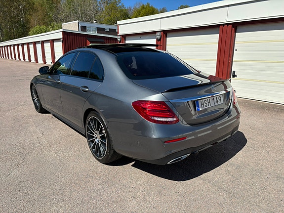 Mercedes-Benz E220 d 3 of 5