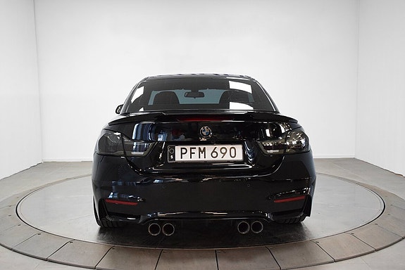 BMW 420i 3 of 5