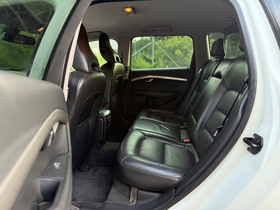 Volvo V70 20 of 22