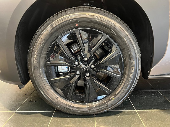 Subaru E-Outback 6 of 15