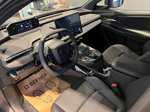 Subaru E-Outback 8 of 15