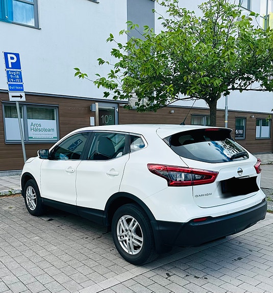 Nissan Qashqai 3 of 5